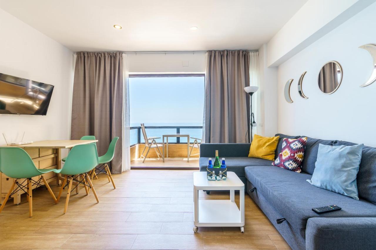 Amazing Views Beachfront Apartment With Swimming Pool Benalmádena Eksteriør bilde