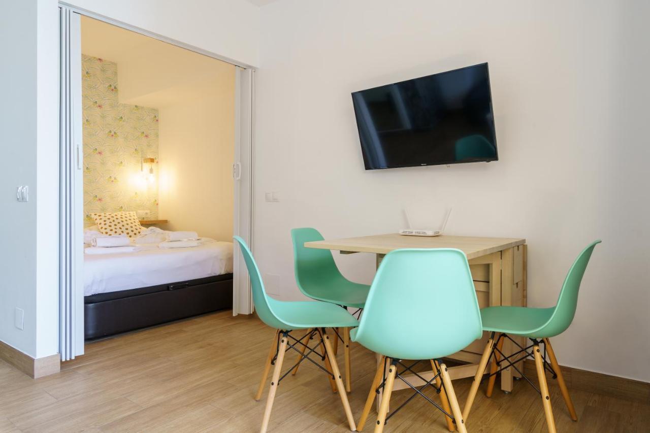 Amazing Views Beachfront Apartment With Swimming Pool Benalmádena Eksteriør bilde